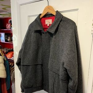 Men’s wool coat size xl